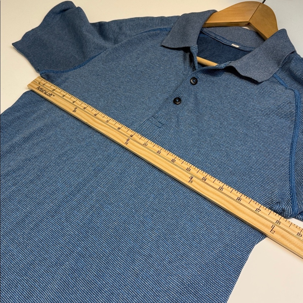 Lululemon Men's athletic polo shirt size small - Picture 4 of 5